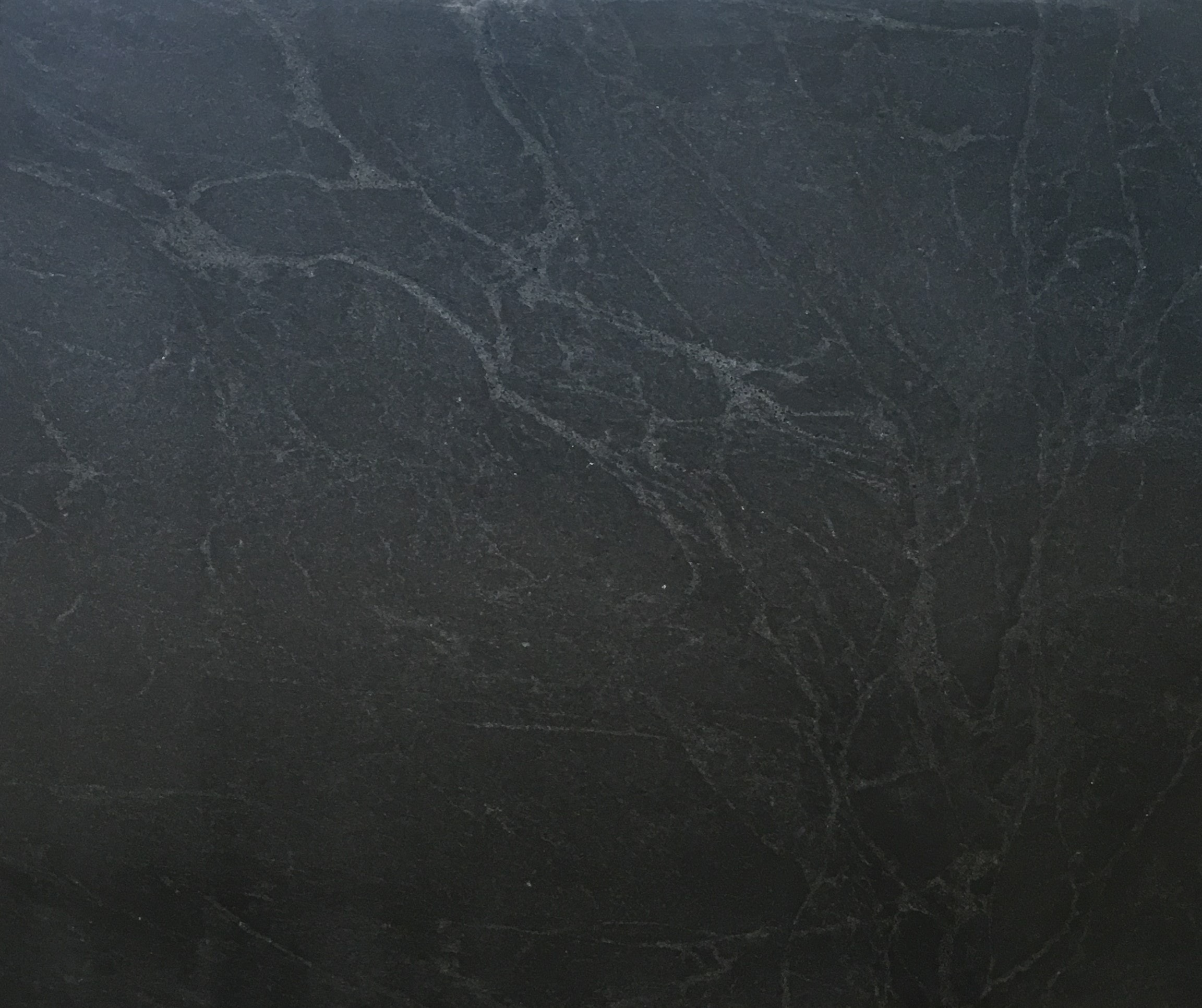 Oreo Leathered 2cm · Leathered slab, full view