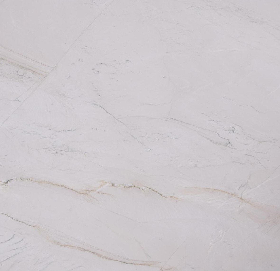 Calacatta Vermont 2cm · Polished slab, full view