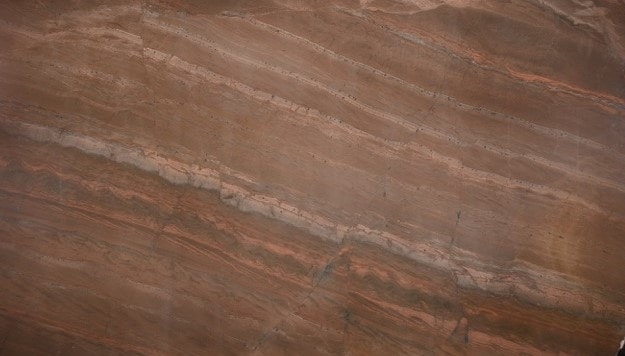 Fantastic Brown 2cm · Polished slab, full view