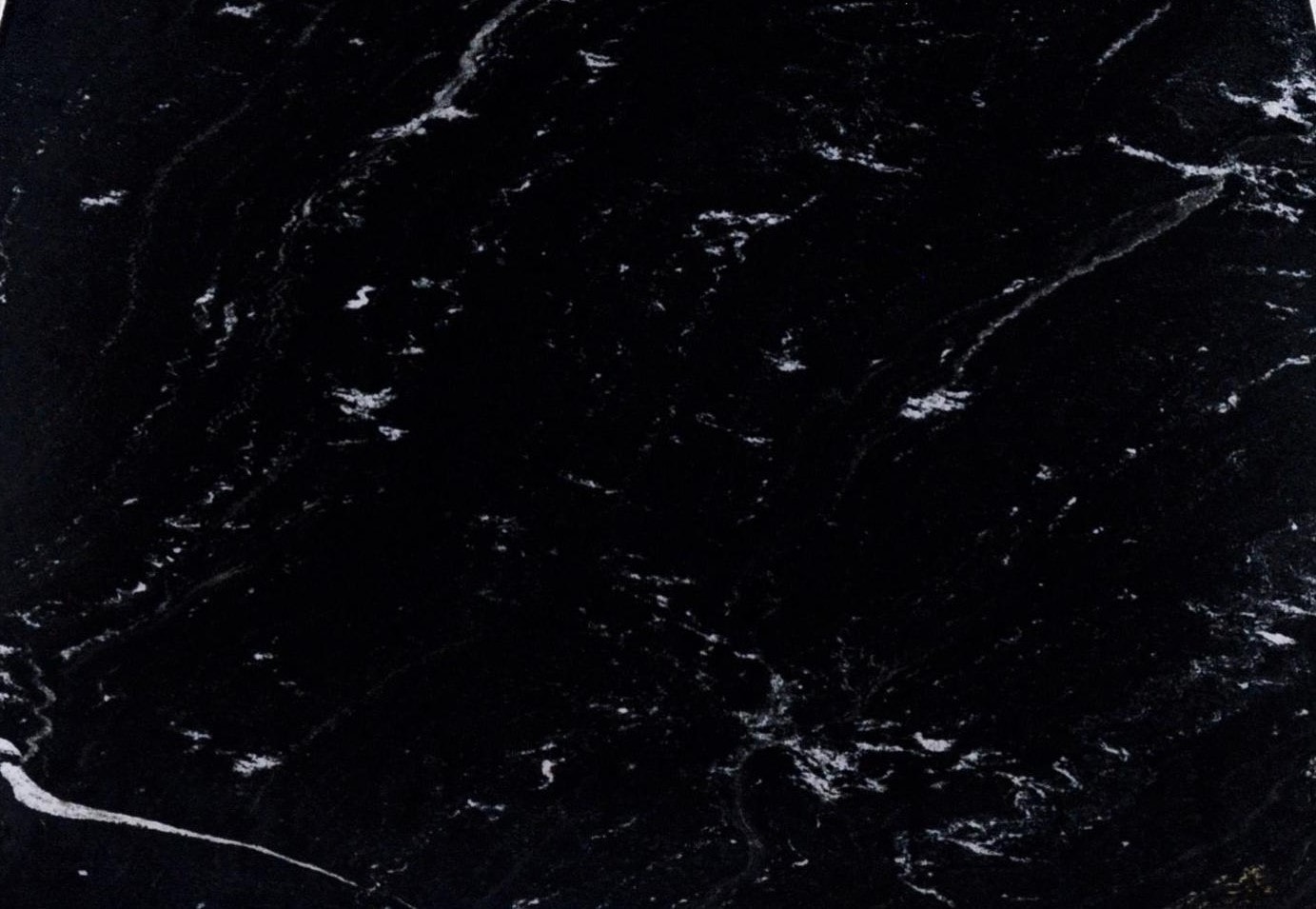 Nero Star 2cm · Polished slab, full view