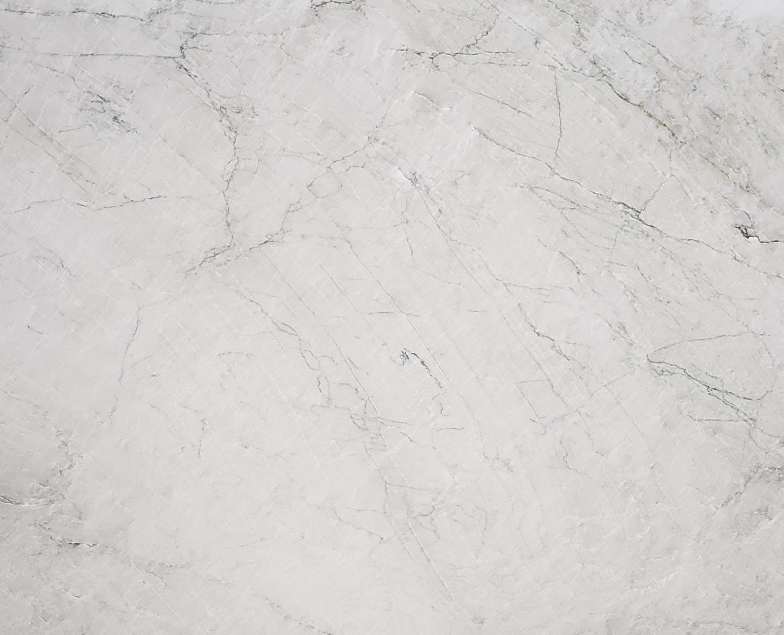 California Quartzite 3cm slab, full view