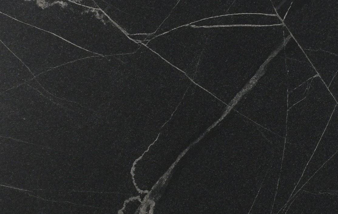 Vincent Black Honed 2cm · Honed slab, full view