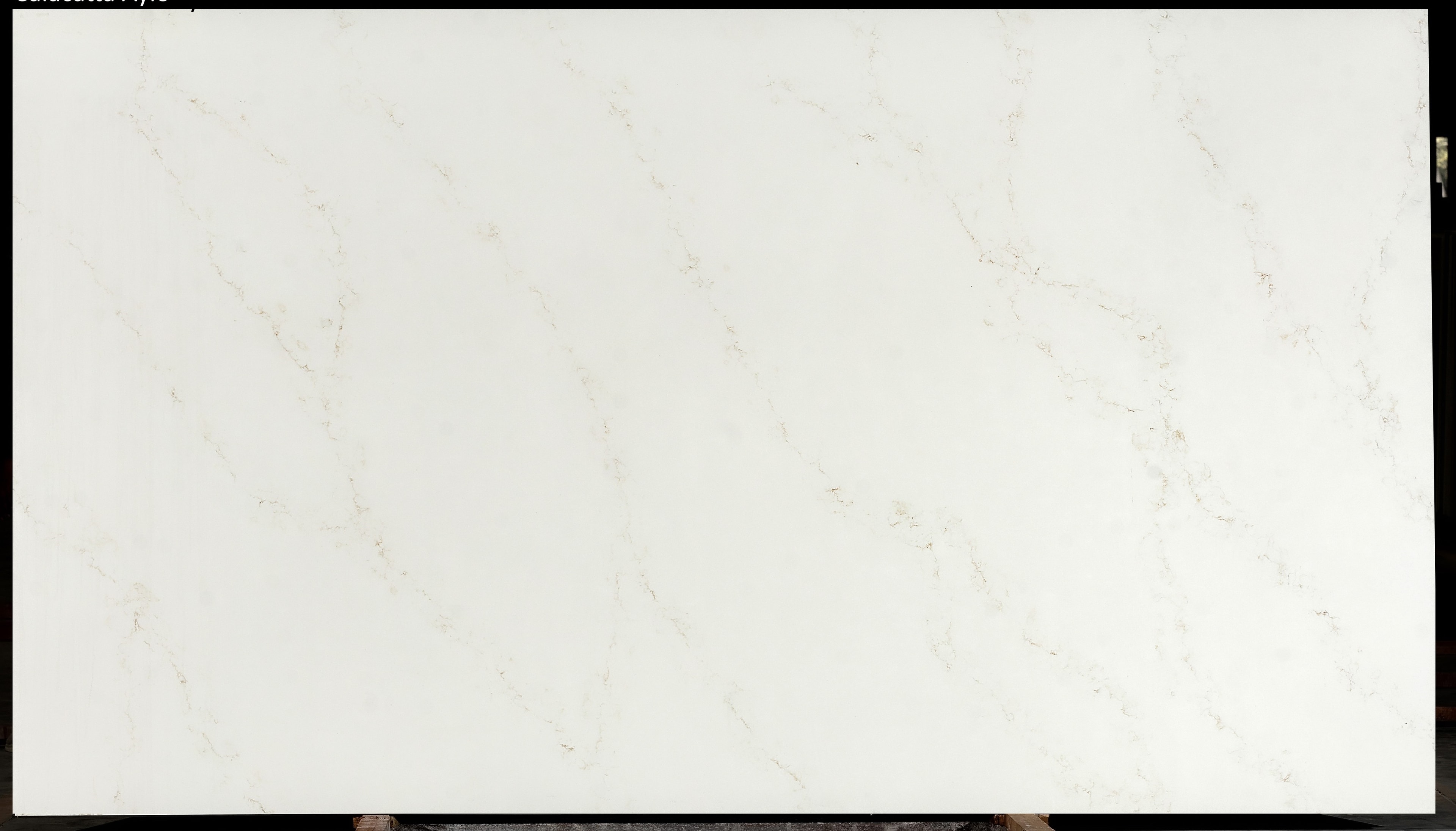 AcarAStone Calacatta LineaDoro 2cm · Polished · 127" × 63" slab, full view