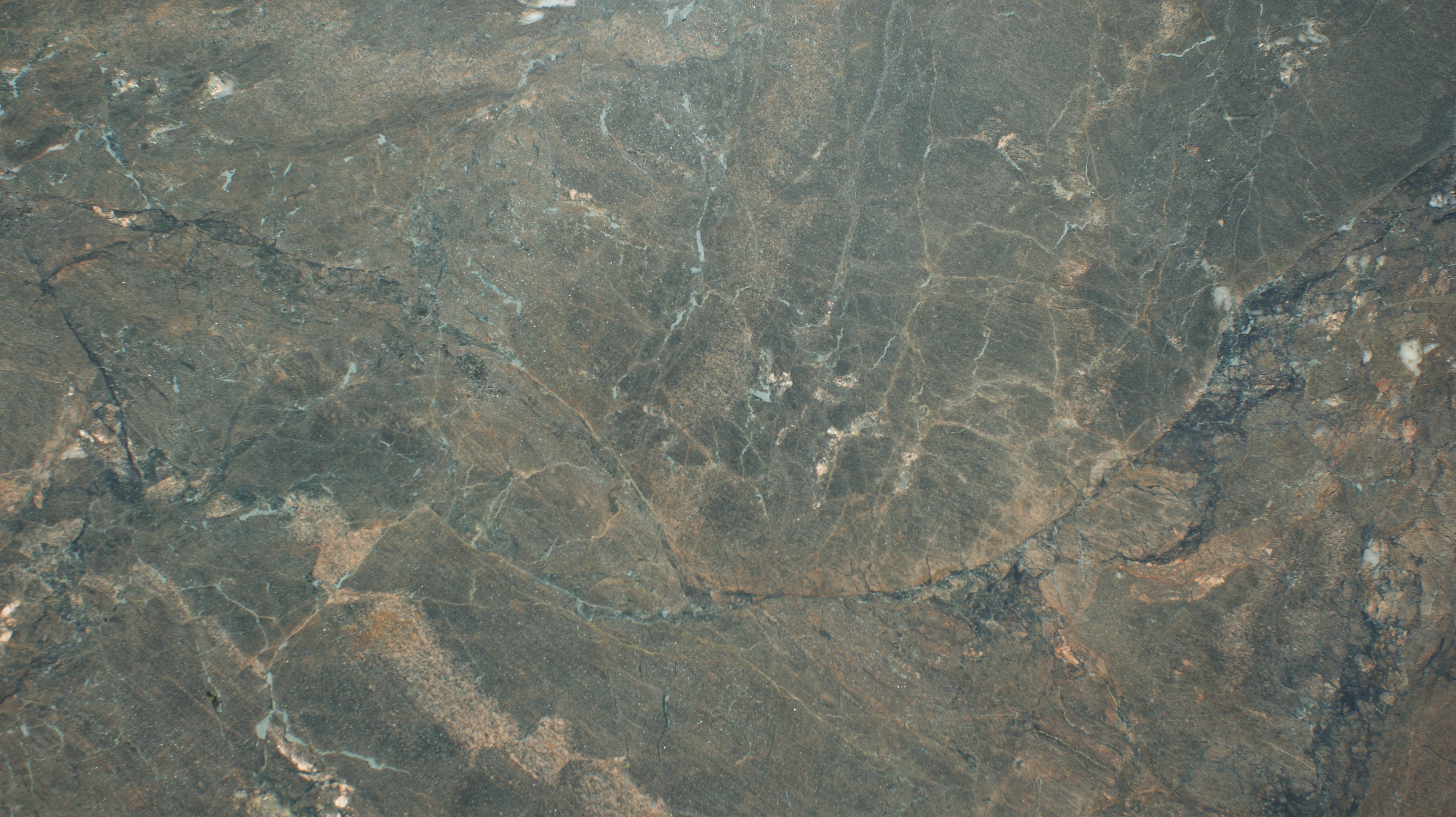 Capolavoro 2cm · Polished slab, full view