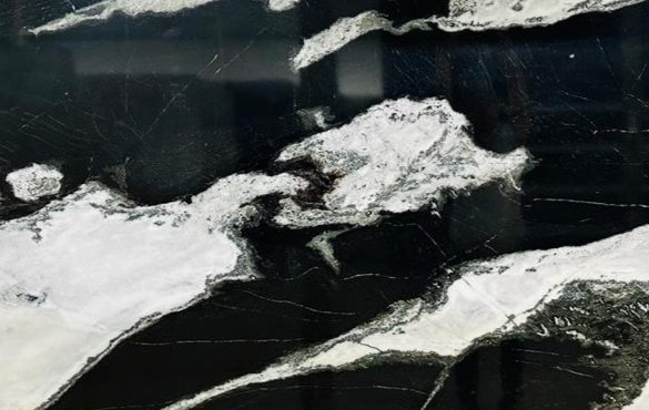 Panda Marble Leathered 2cm · Leathered slab, full view