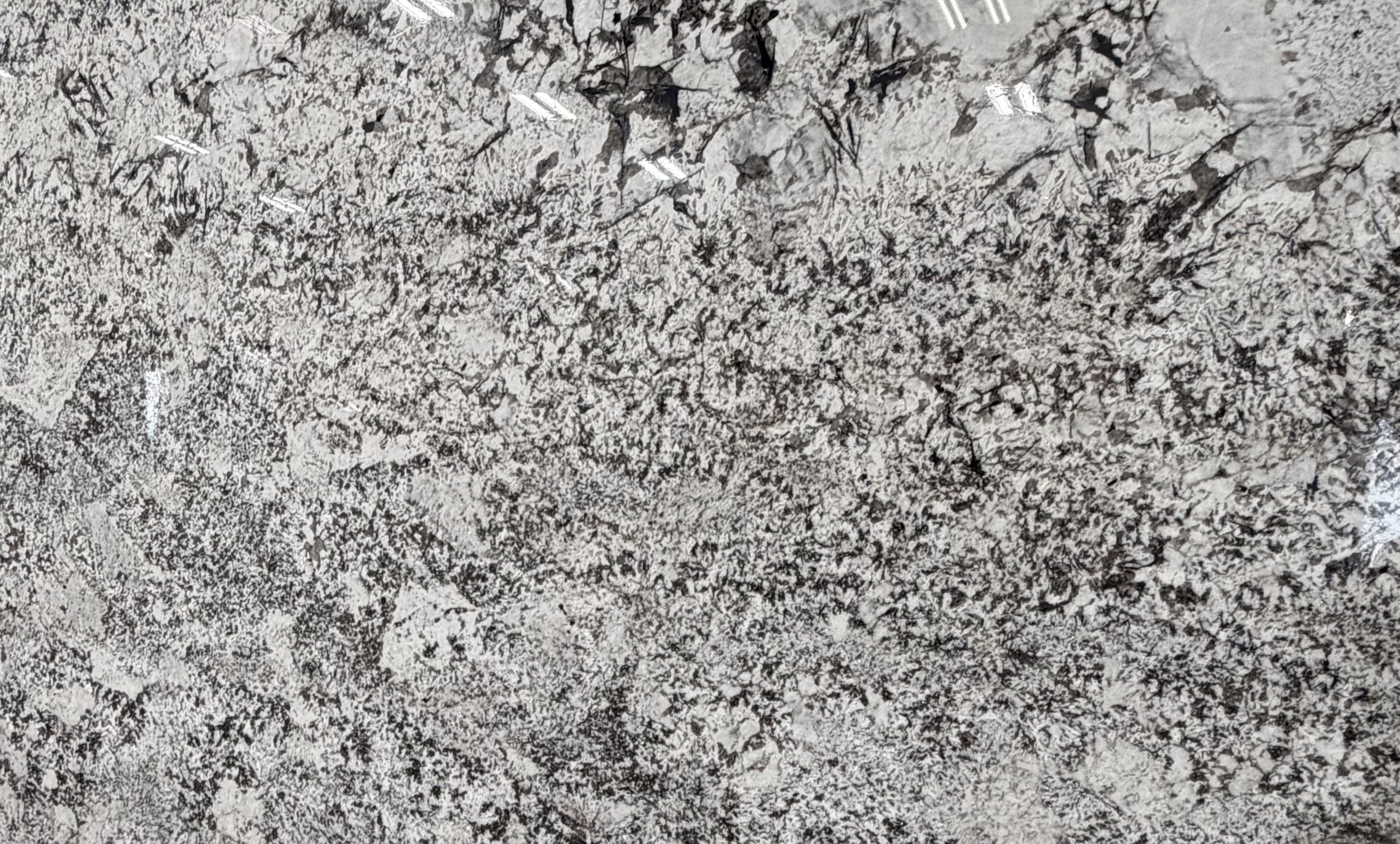 Bianco Typhoon 2cm · Polished slab, full view
