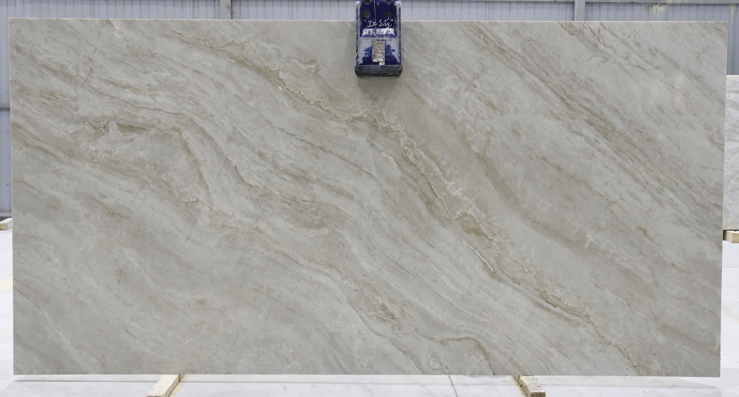 AcarAStone RE-FB Malta Ivory slab