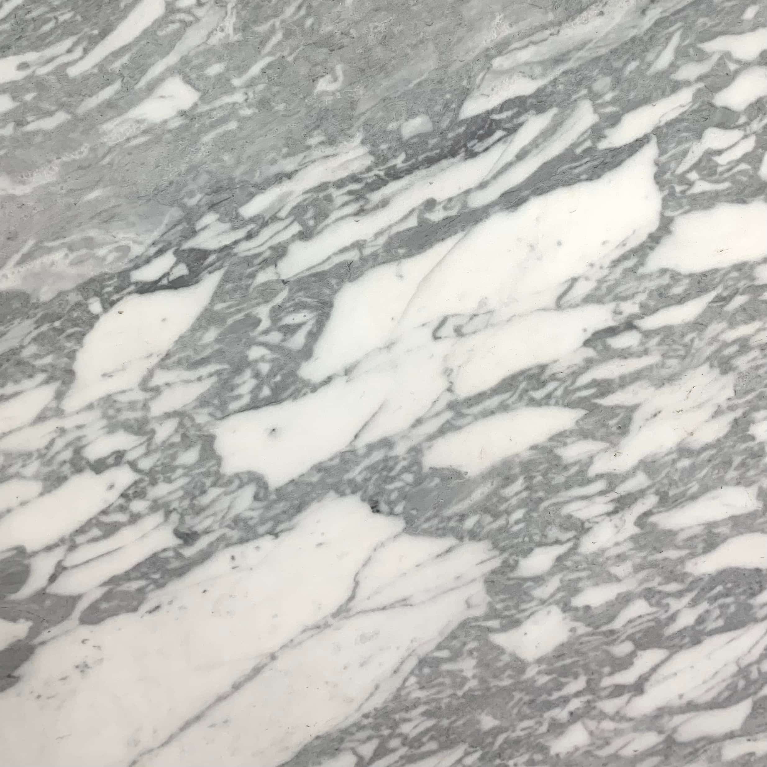 Bianco Carrara Classico slab at Aracruz RE
