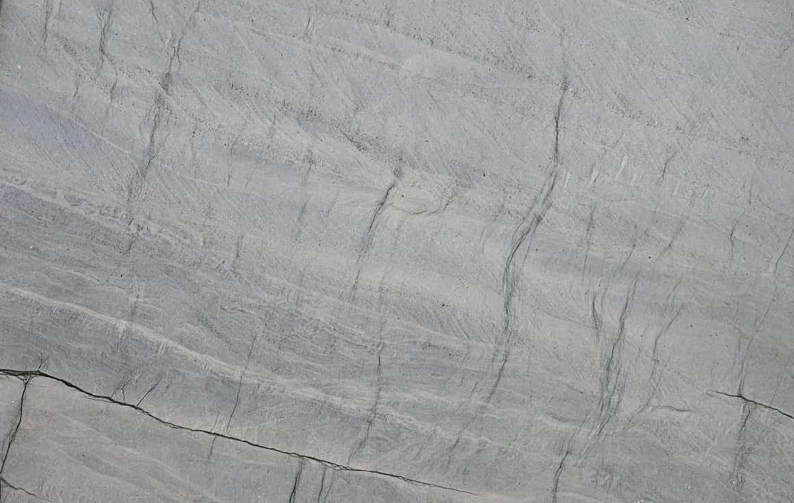 Ocean Blue slab at Aracruz RE